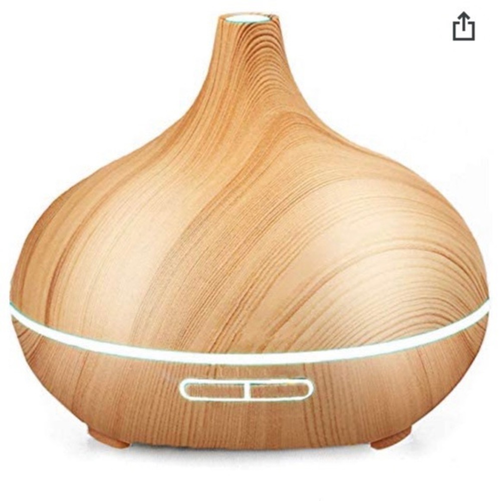 Essential oil diffuser